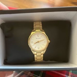 BULOVA SUTTON WOMENS GOLD TONE DIAMOND QUARTZ WATCH $375 MODEL 97P150 WITH BOX